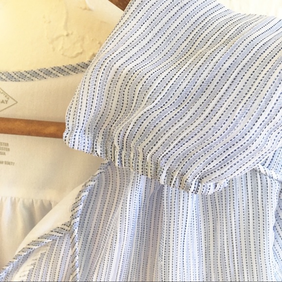 Embroidered Peasant Blouse - Picture 4 of 4